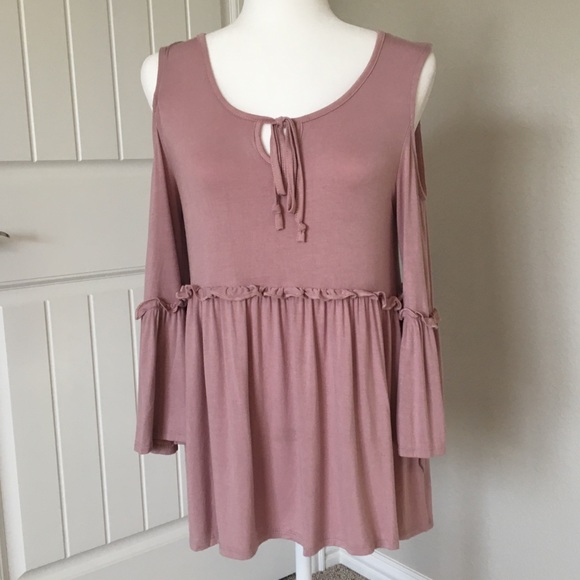 Heart & Hips Tops - HEART & HIPS pink cold shoulder top